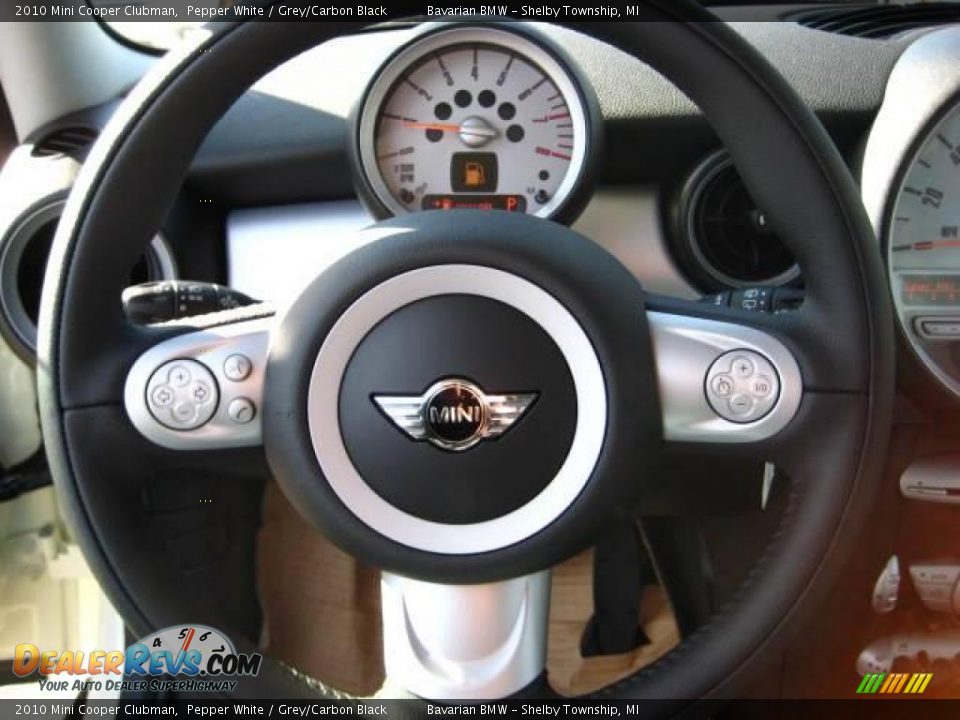 2010 Mini Cooper Clubman Pepper White / Grey/Carbon Black Photo #17