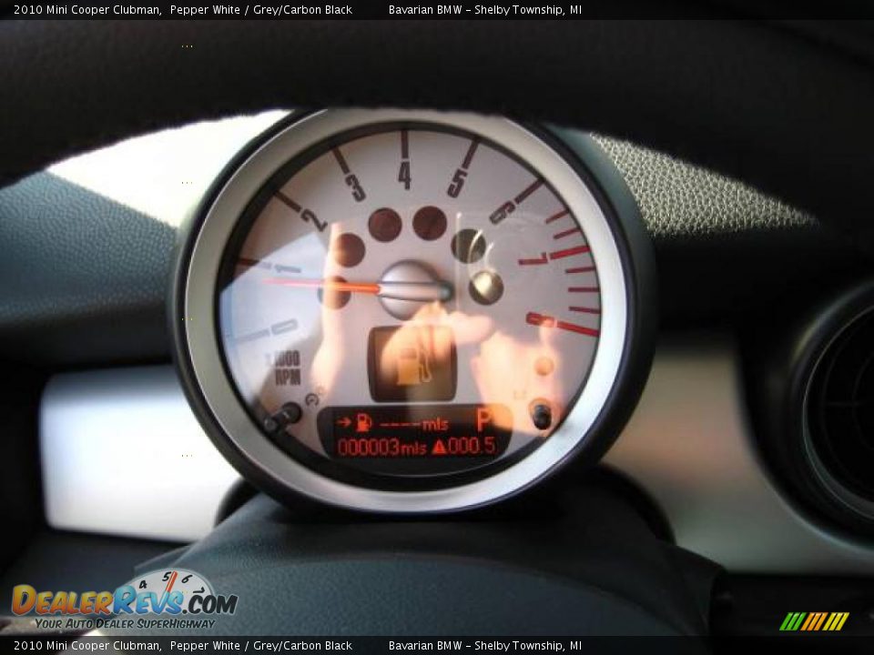 2010 Mini Cooper Clubman Pepper White / Grey/Carbon Black Photo #18