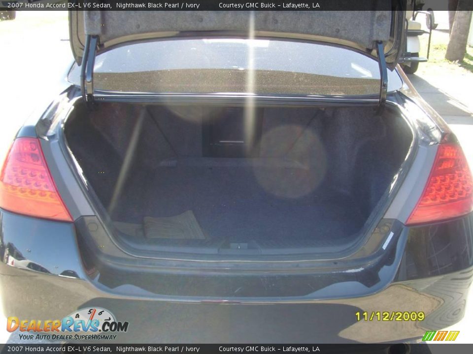 2007 Honda Accord EX-L V6 Sedan Nighthawk Black Pearl / Ivory Photo #3