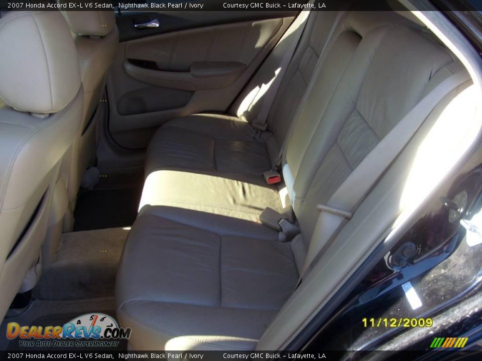 2007 Honda Accord EX-L V6 Sedan Nighthawk Black Pearl / Ivory Photo #12