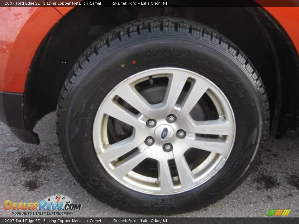 2007 Ford Edge SE Blazing Copper Metallic / Camel Photo #19