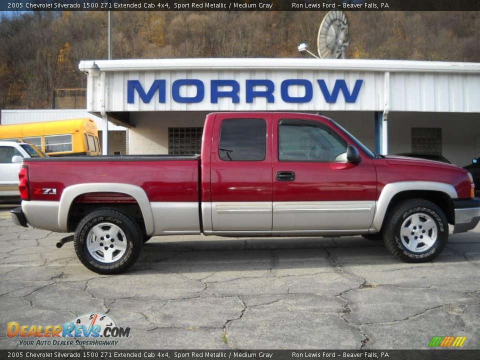 2005 Chevrolet Silverado 1500 Z71 Extended Cab 4x4 Sport Red Metallic / Medium Gray Photo #1