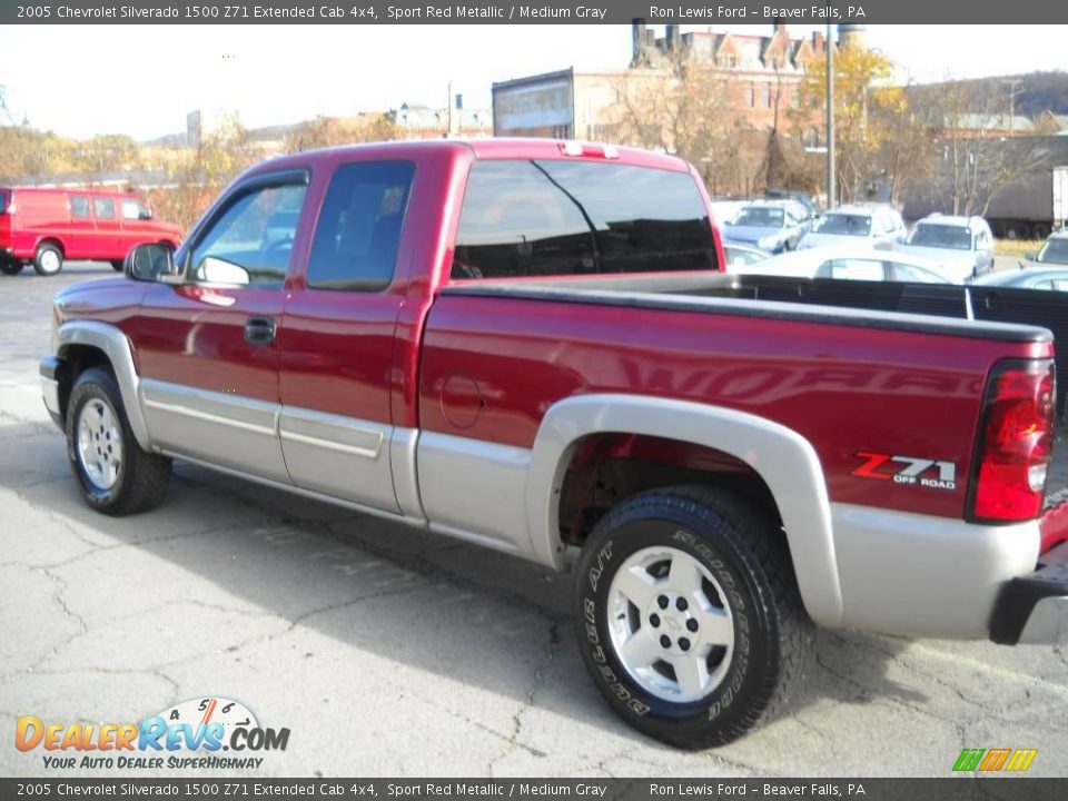 2005 Chevrolet Silverado 1500 Z71 Extended Cab 4x4 Sport Red Metallic / Medium Gray Photo #4