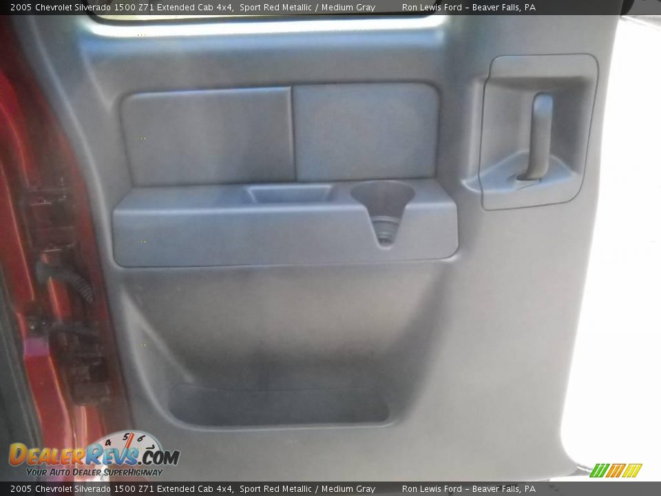 2005 Chevrolet Silverado 1500 Z71 Extended Cab 4x4 Sport Red Metallic / Medium Gray Photo #10