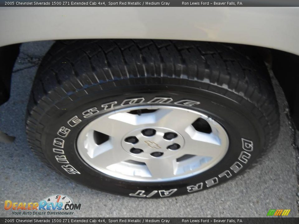 2005 Chevrolet Silverado 1500 Z71 Extended Cab 4x4 Sport Red Metallic / Medium Gray Photo #16