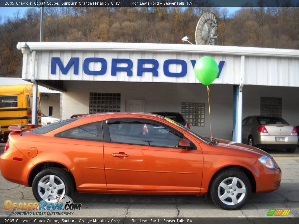 2005 Chevrolet Cobalt Coupe Sunburst Orange Metallic / Gray Photo #1