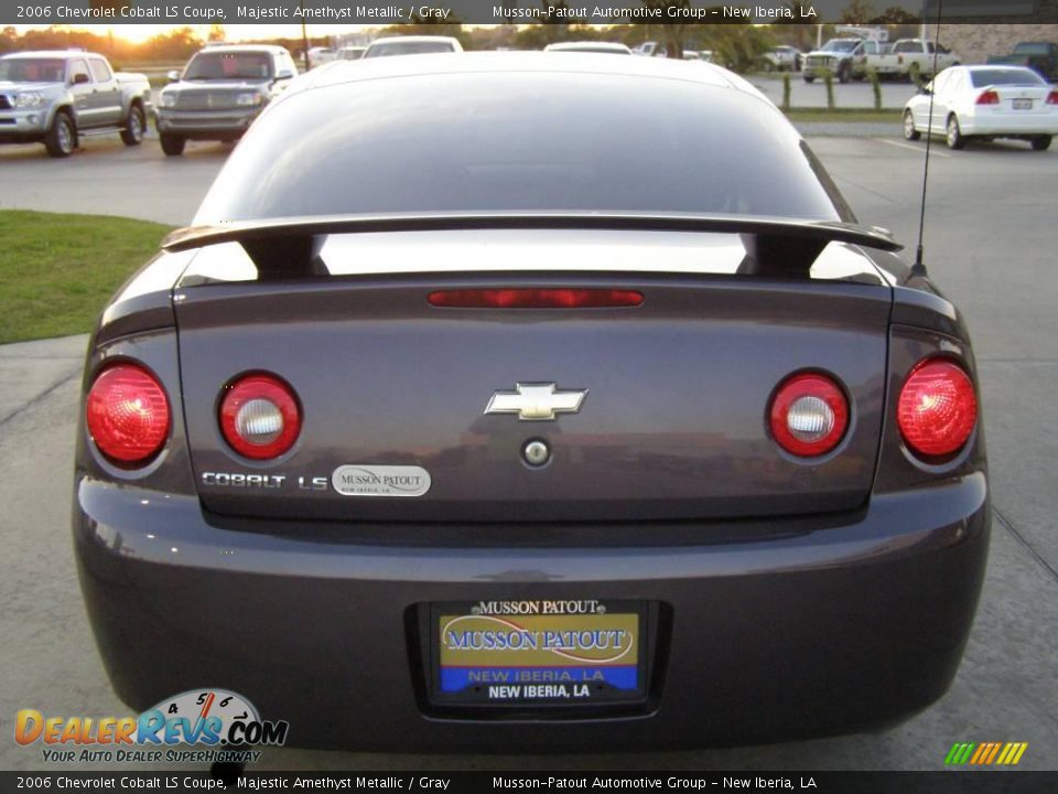 2006 Chevrolet Cobalt LS Coupe Majestic Amethyst Metallic / Gray Photo #4