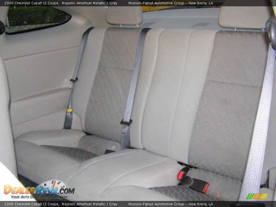 2006 Chevrolet Cobalt LS Coupe Majestic Amethyst Metallic / Gray Photo #10
