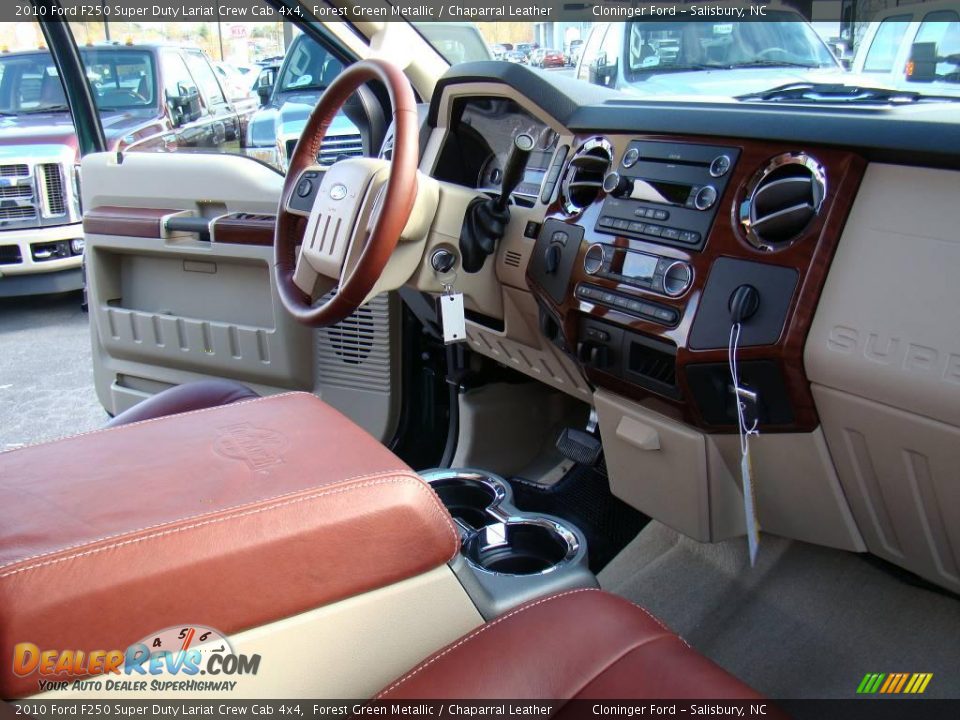 2010 Ford F250 Super Duty Lariat Crew Cab 4x4 Forest Green Metallic / Chaparral Leather Photo #13