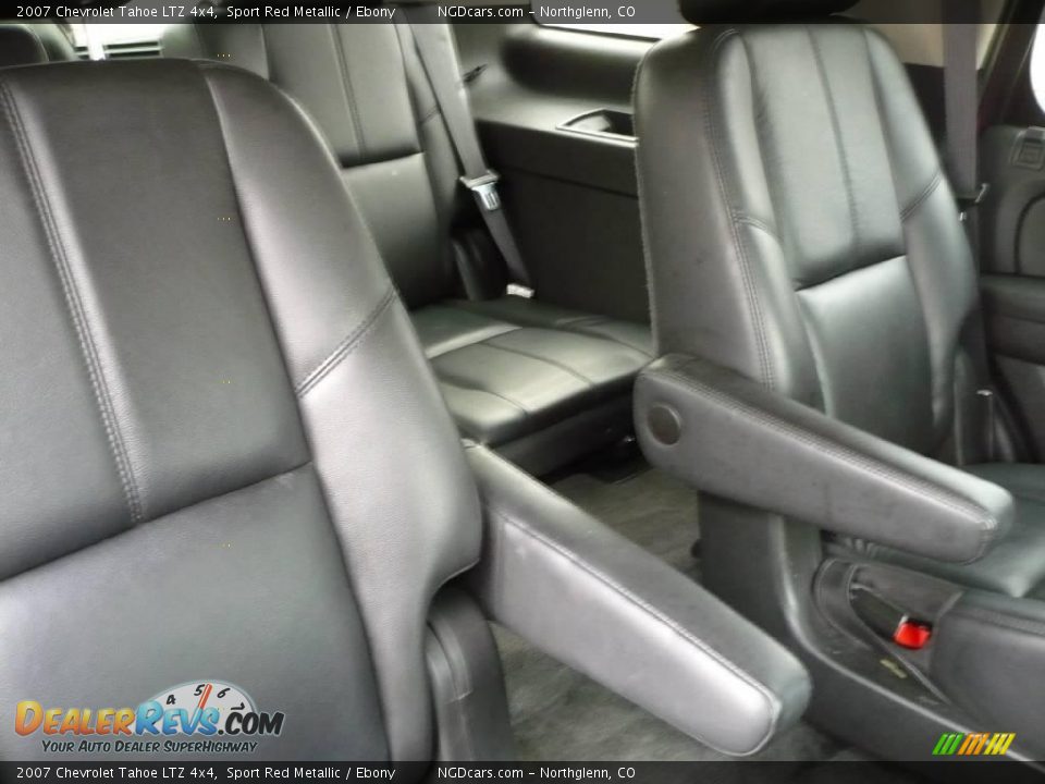 2007 Chevrolet Tahoe LTZ 4x4 Sport Red Metallic / Ebony Photo #9