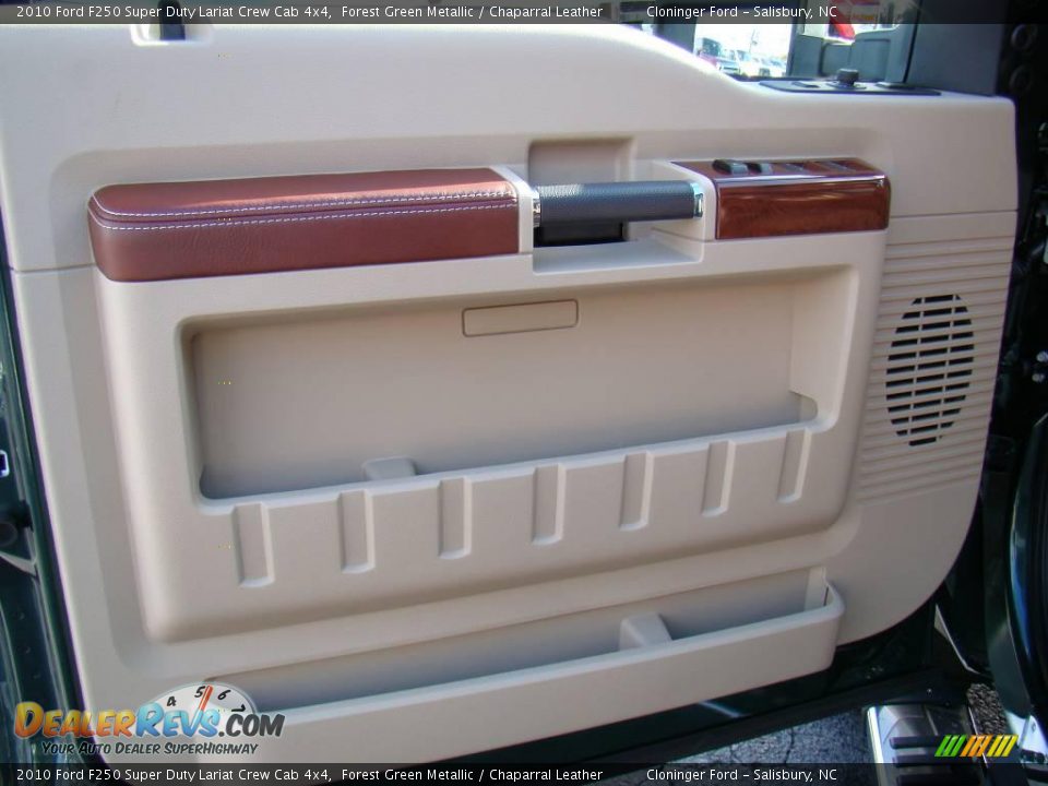 2010 Ford F250 Super Duty Lariat Crew Cab 4x4 Forest Green Metallic / Chaparral Leather Photo #17