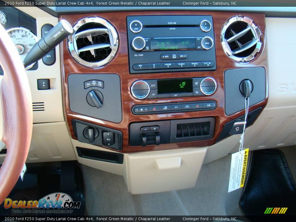 2010 Ford F250 Super Duty Lariat Crew Cab 4x4 Forest Green Metallic / Chaparral Leather Photo #30