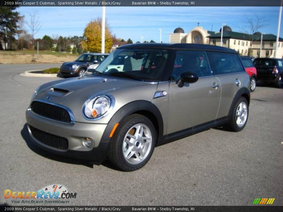 2009 Mini Cooper S Clubman Sparkling Silver Metallic / Black/Grey Photo #1