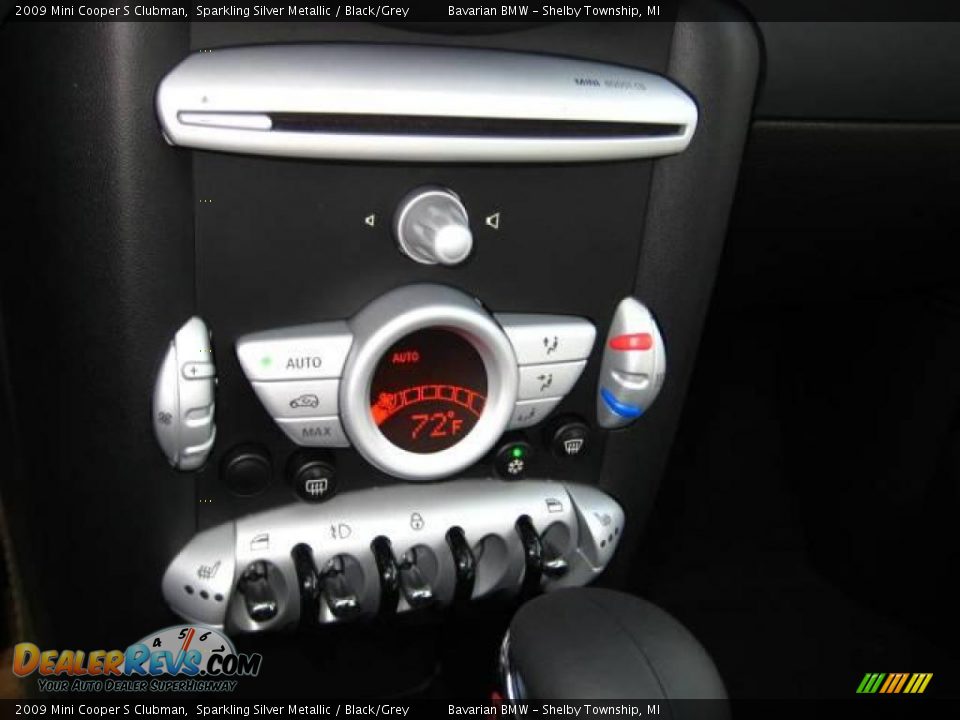 2009 Mini Cooper S Clubman Sparkling Silver Metallic / Black/Grey Photo #14