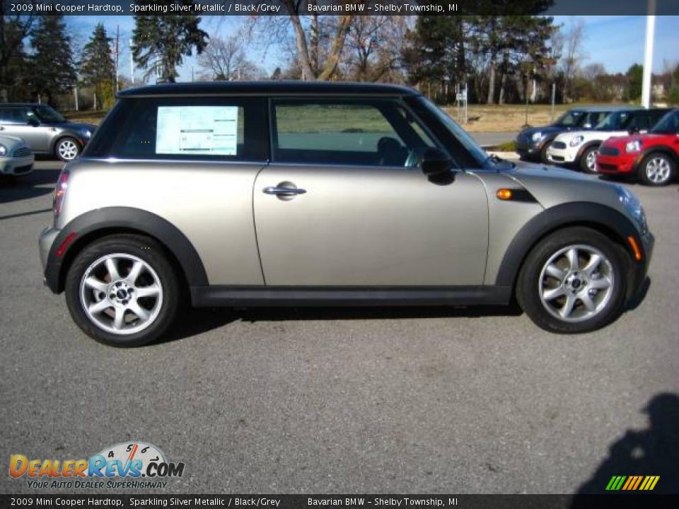 2009 Mini Cooper Hardtop Sparkling Silver Metallic / Black/Grey Photo #6