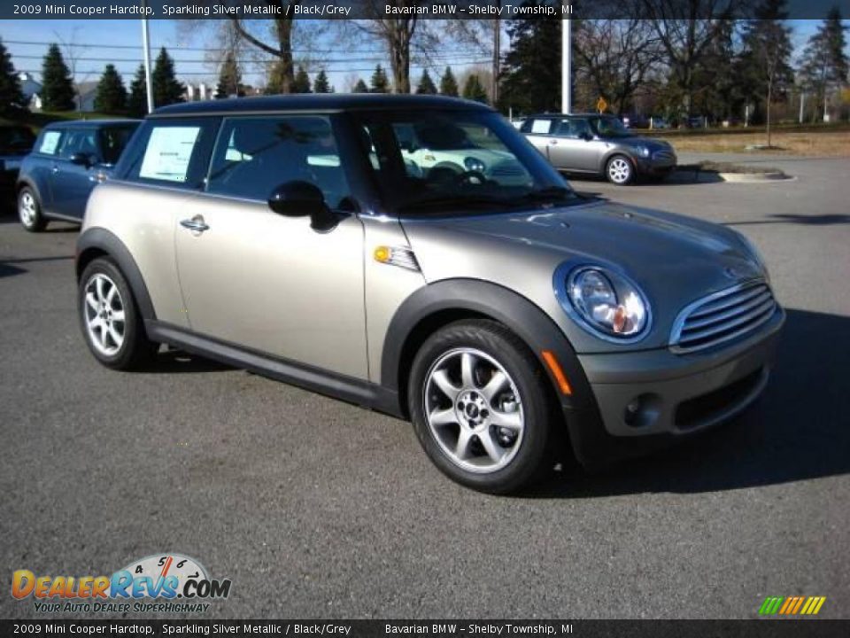 2009 Mini Cooper Hardtop Sparkling Silver Metallic / Black/Grey Photo #7
