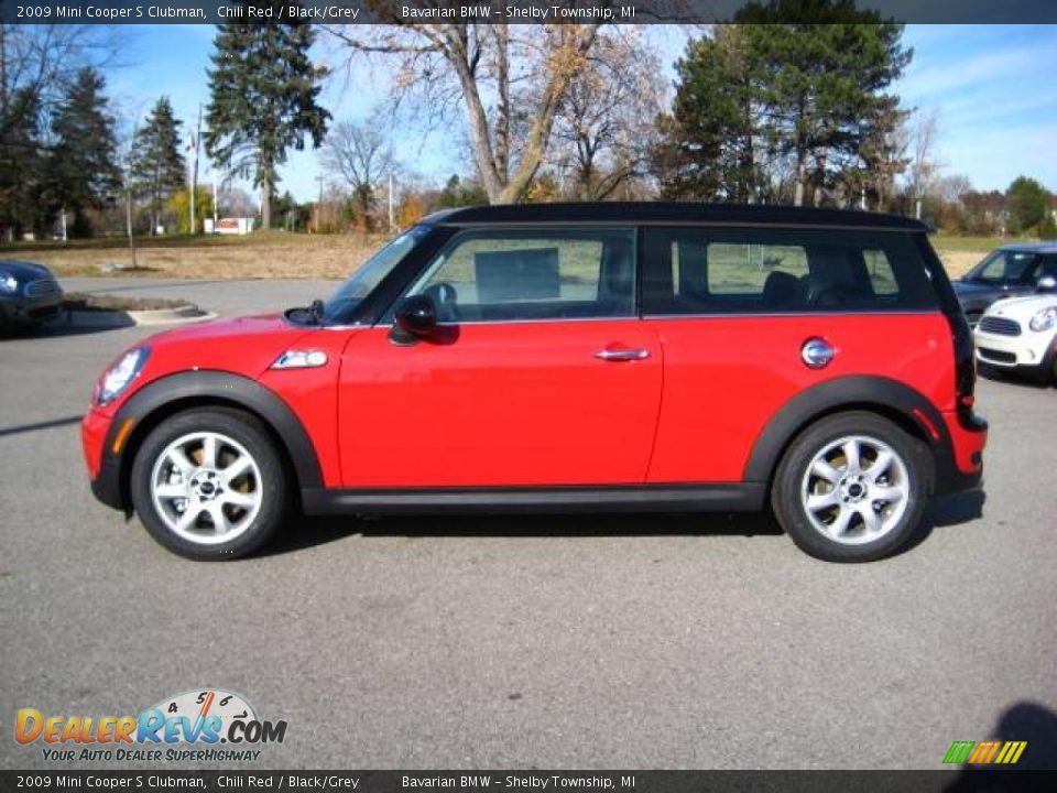 2009 Mini Cooper S Clubman Chili Red / Black/Grey Photo #2