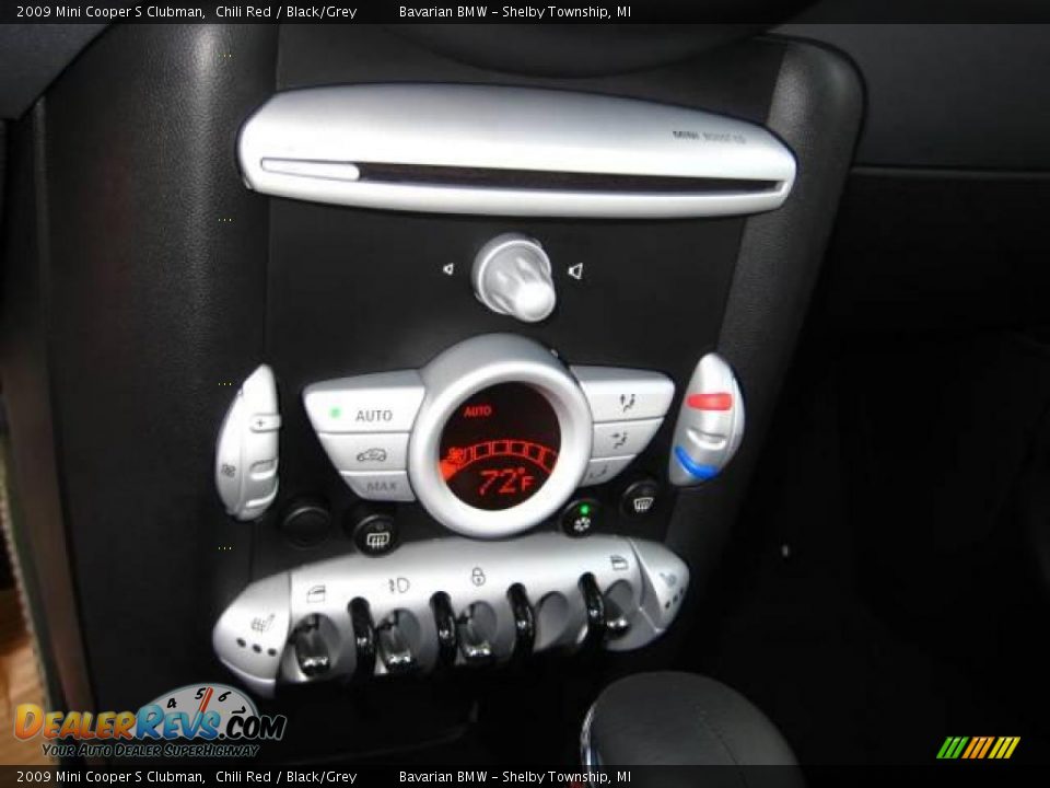 2009 Mini Cooper S Clubman Chili Red / Black/Grey Photo #13