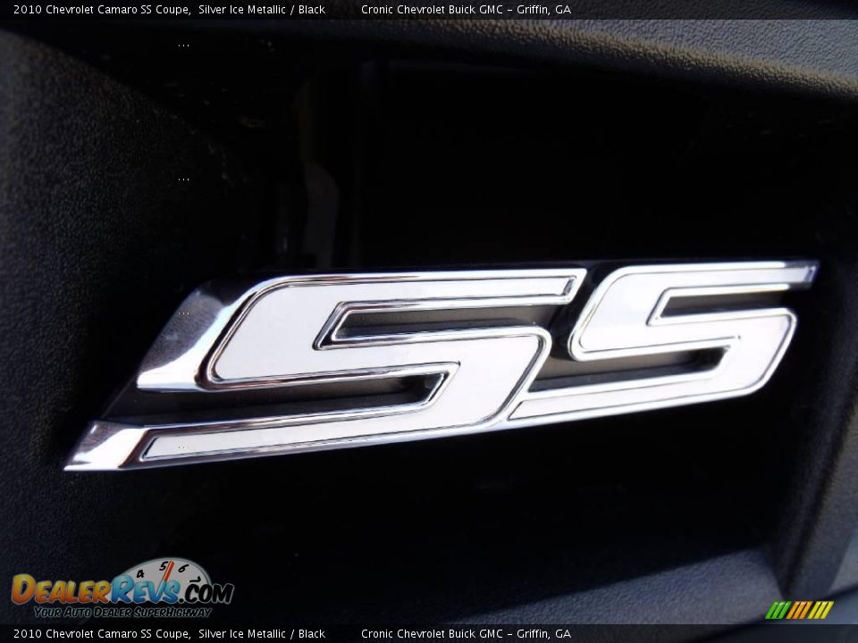 2010 Chevrolet Camaro SS Coupe Silver Ice Metallic / Black Photo #9
