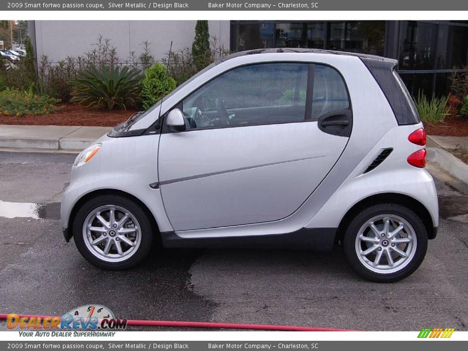 2009 Smart fortwo passion coupe Silver Metallic / Design Black Photo #2