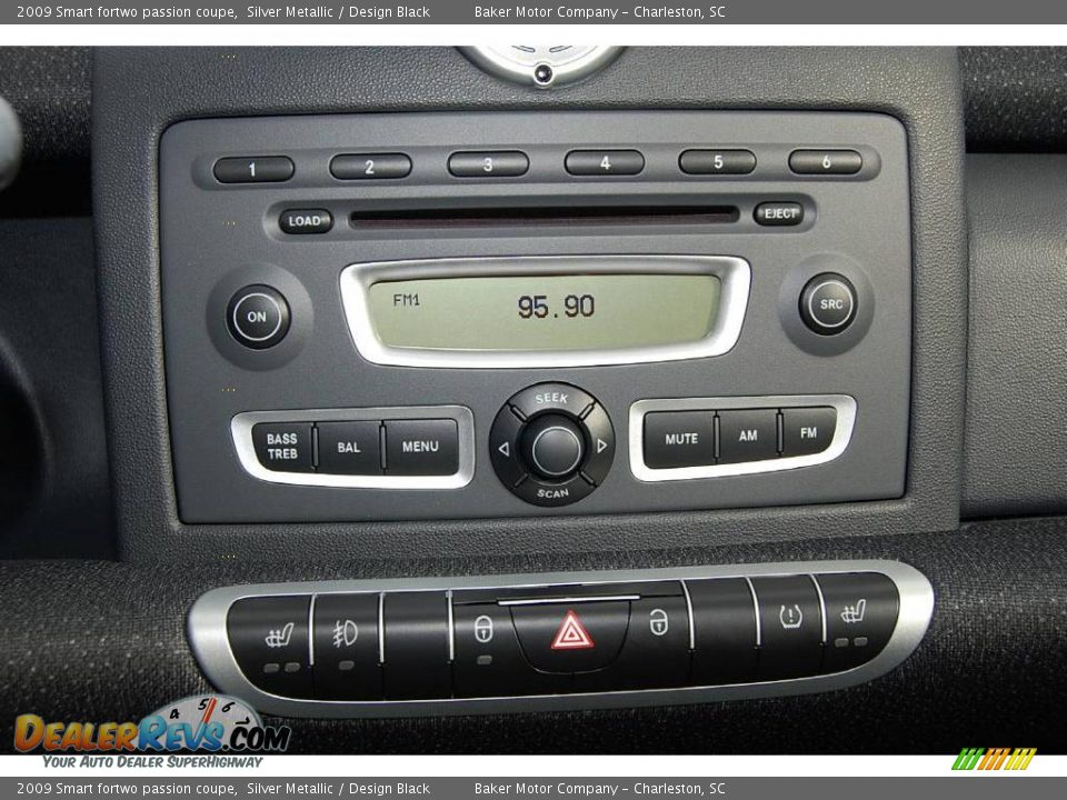 2009 Smart fortwo passion coupe Silver Metallic / Design Black Photo #18