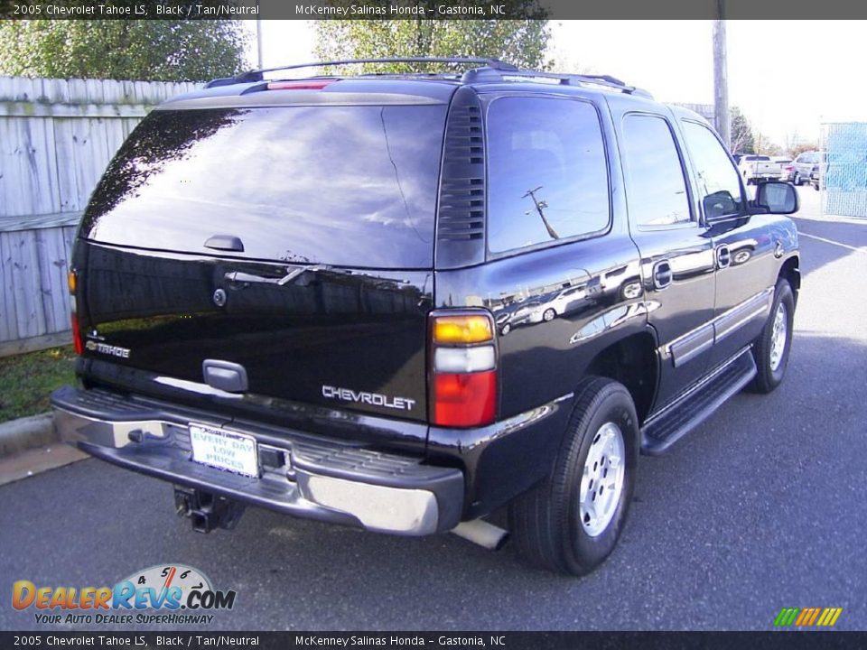 2005 Chevrolet Tahoe LS Black / Tan/Neutral Photo #4