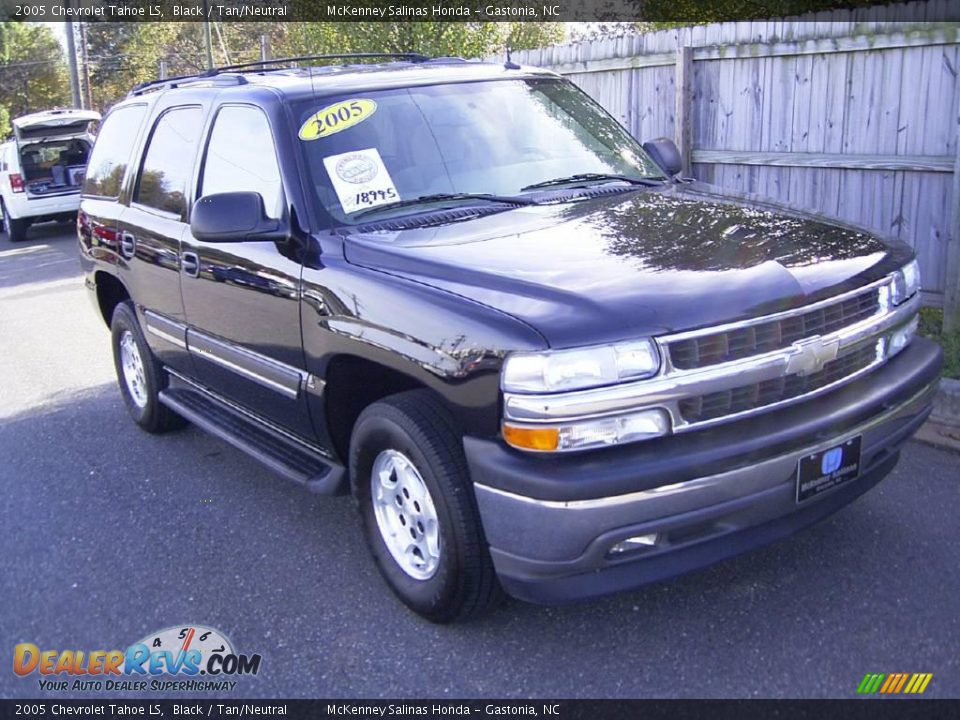 2005 Chevrolet Tahoe LS Black / Tan/Neutral Photo #5