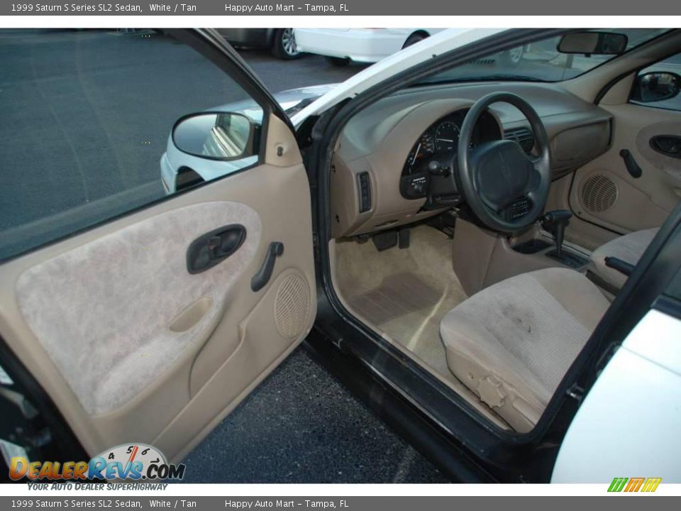 1999 Saturn S Series SL2 Sedan White / Tan Photo #11
