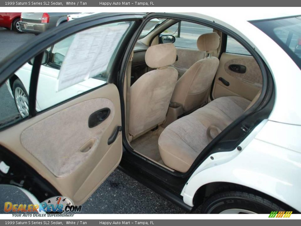 1999 Saturn S Series SL2 Sedan White / Tan Photo #18
