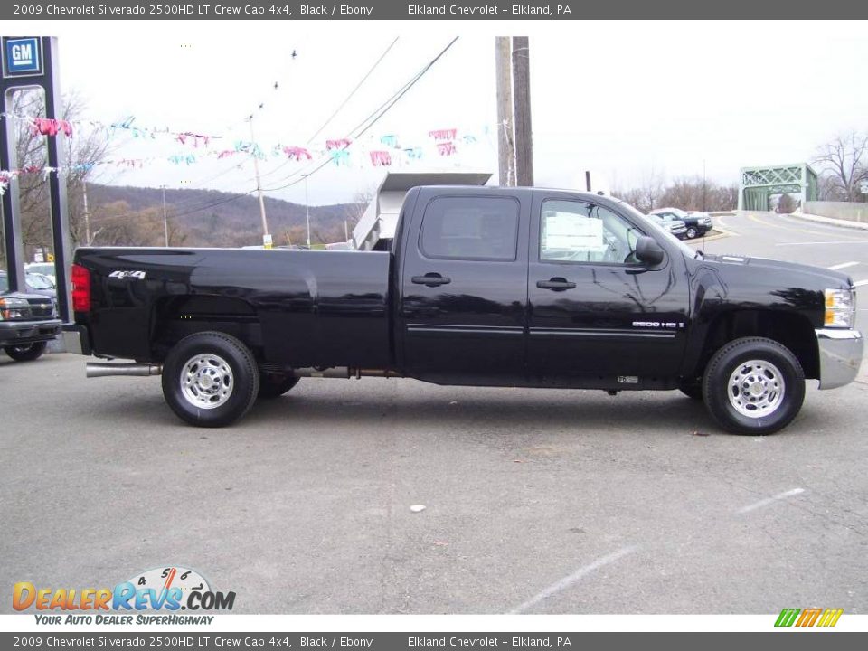 2009 Chevrolet Silverado 2500HD LT Crew Cab 4x4 Black / Ebony Photo #4