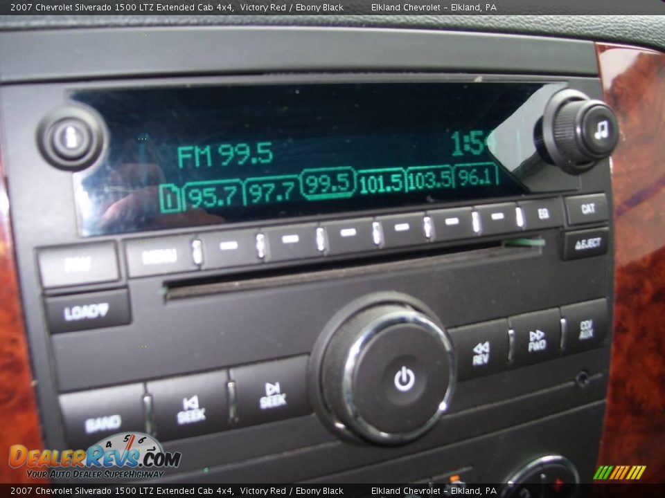 2007 Chevrolet Silverado 1500 LTZ Extended Cab 4x4 Victory Red / Ebony Black Photo #36