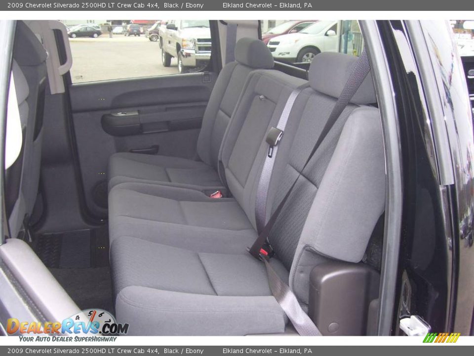 2009 Chevrolet Silverado 2500HD LT Crew Cab 4x4 Black / Ebony Photo #16