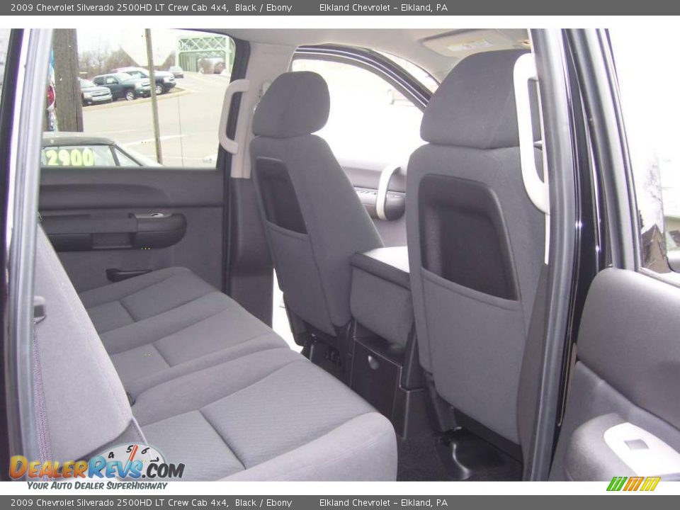 2009 Chevrolet Silverado 2500HD LT Crew Cab 4x4 Black / Ebony Photo #20
