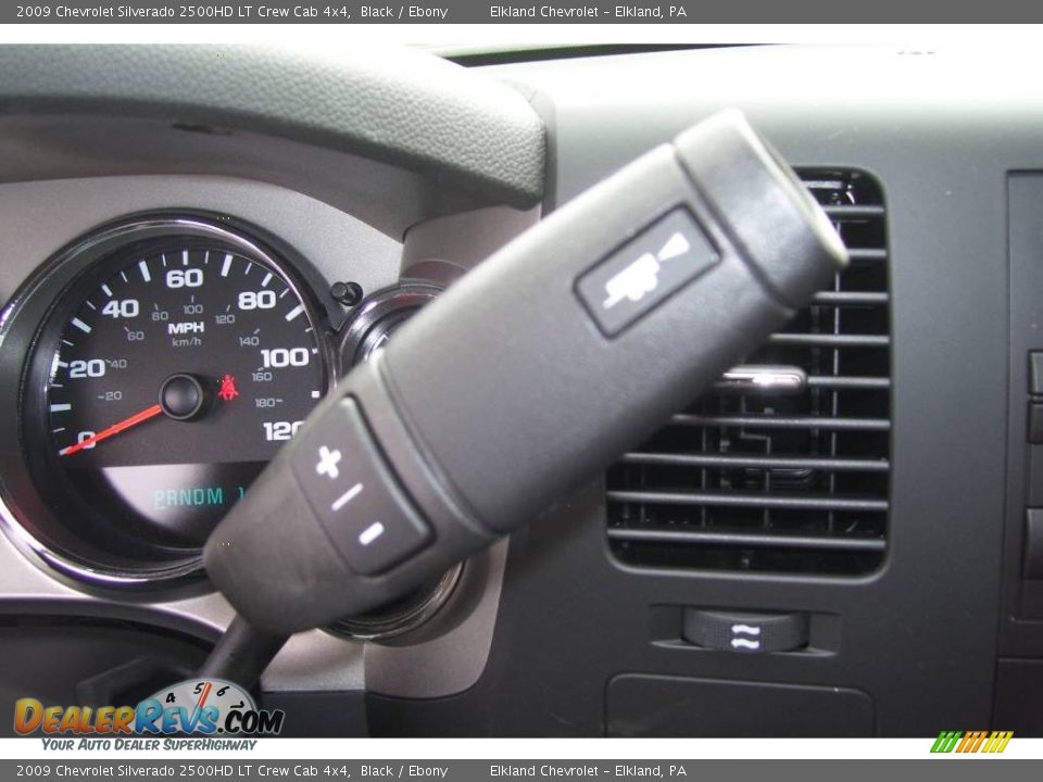 2009 Chevrolet Silverado 2500HD LT Crew Cab 4x4 Black / Ebony Photo #35