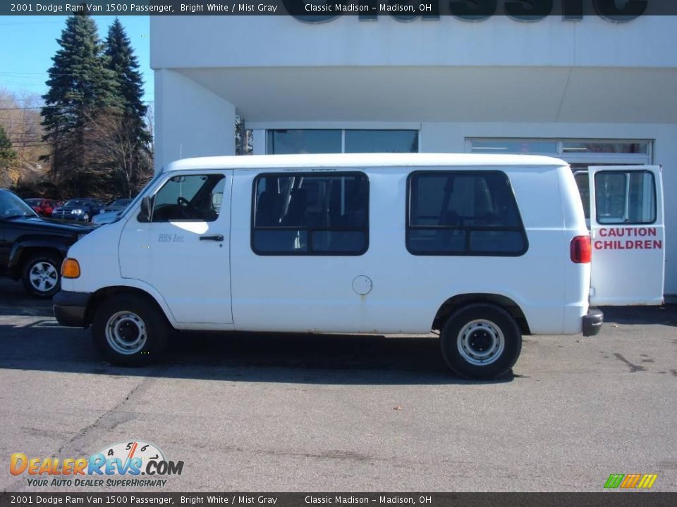 2001 Dodge Ram Van 1500 Passenger Bright White / Mist Gray Photo #1