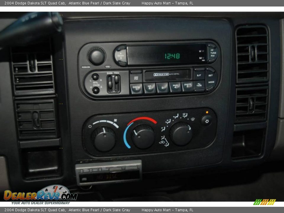 2004 Dodge Dakota SLT Quad Cab Atlantic Blue Pearl / Dark Slate Gray Photo #16