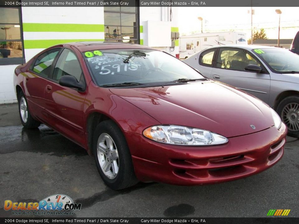 2004 Dodge Intrepid SE Inferno Red Tinted Pearl / Dark Slate Gray Photo #6