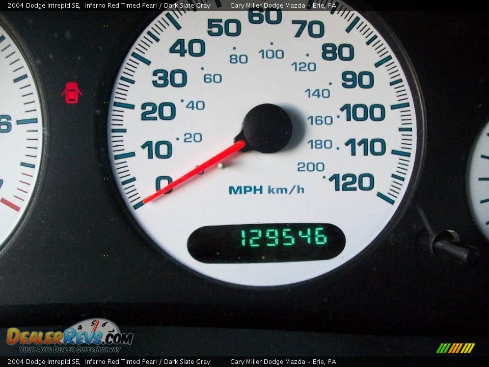 2004 Dodge Intrepid SE Inferno Red Tinted Pearl / Dark Slate Gray Photo #15