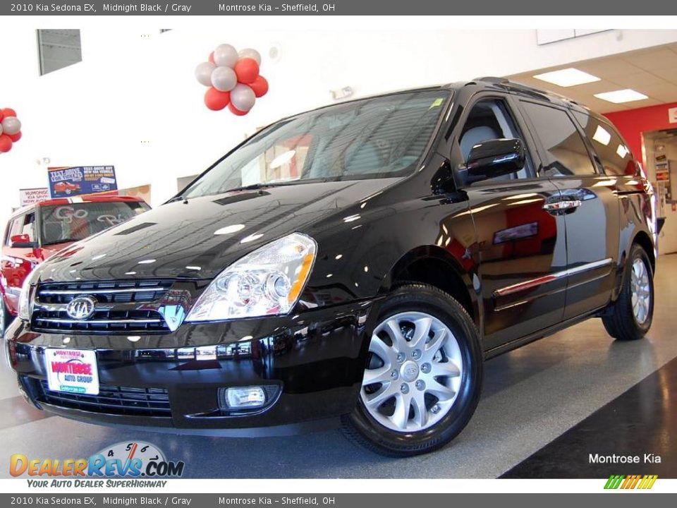 2010 Kia Sedona EX Midnight Black / Gray Photo #2