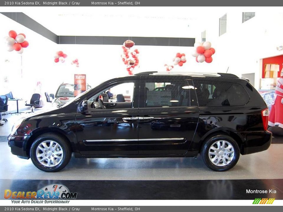 2010 Kia Sedona EX Midnight Black / Gray Photo #3