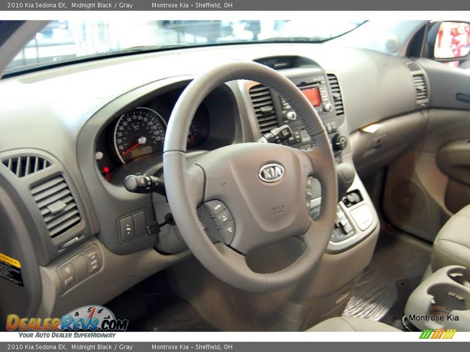 2010 Kia Sedona EX Midnight Black / Gray Photo #13