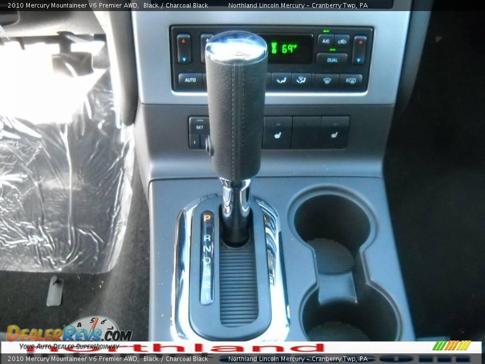 2010 Mercury Mountaineer V6 Premier AWD Black / Charcoal Black Photo #18
