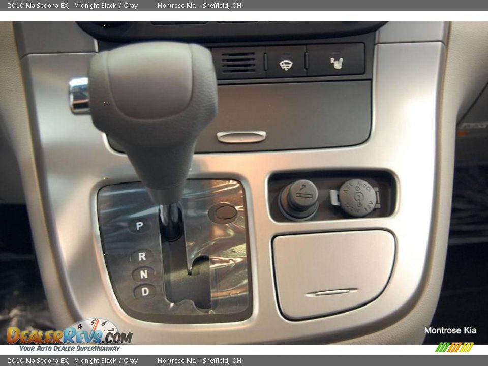 2010 Kia Sedona EX Midnight Black / Gray Photo #30
