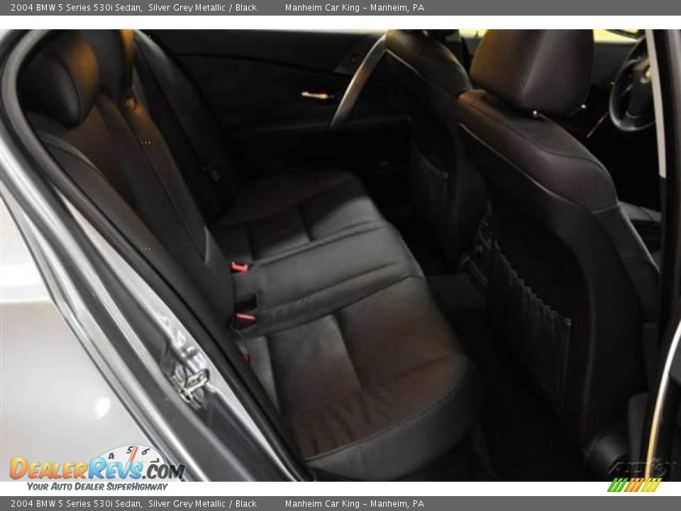 2004 BMW 5 Series 530i Sedan Silver Grey Metallic / Black Photo #17
