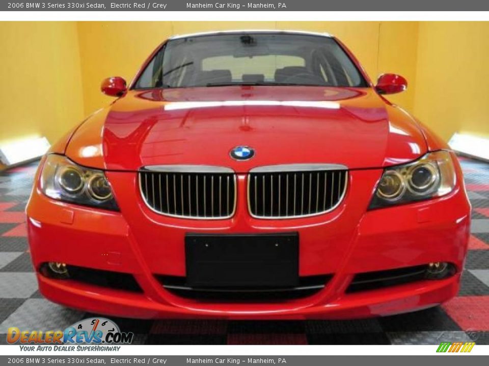2006 BMW 3 Series 330xi Sedan Electric Red / Grey Photo #2