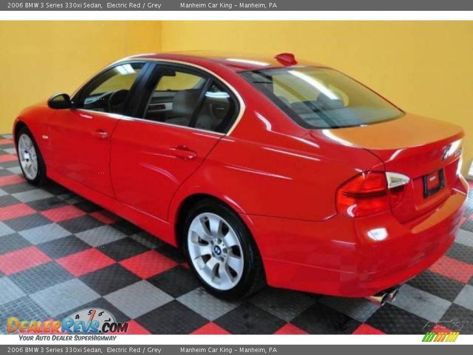 2006 BMW 3 Series 330xi Sedan Electric Red / Grey Photo #4