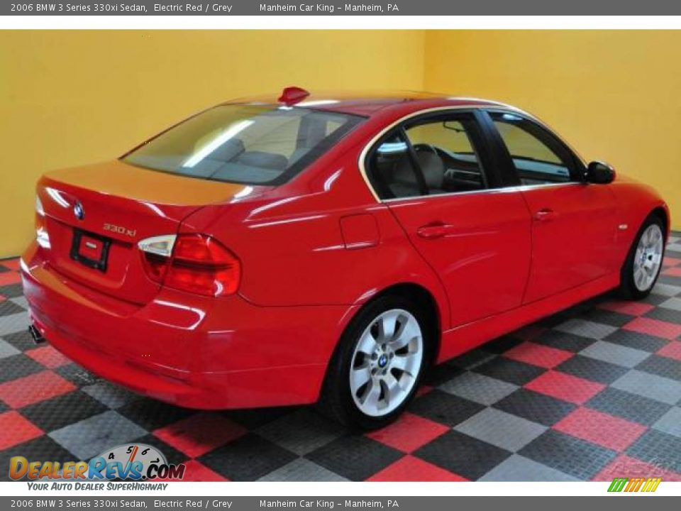 2006 BMW 3 Series 330xi Sedan Electric Red / Grey Photo #6