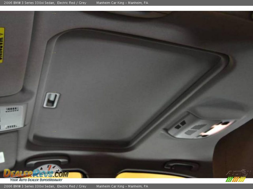 2006 BMW 3 Series 330xi Sedan Electric Red / Grey Photo #11