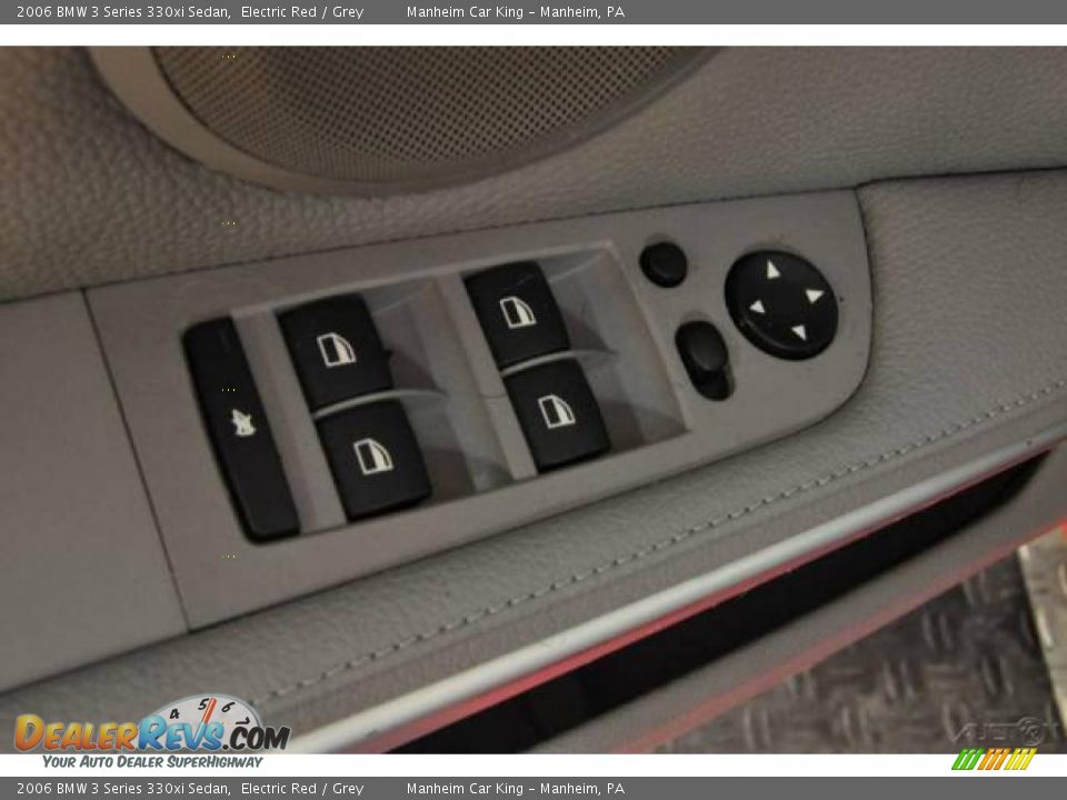 2006 BMW 3 Series 330xi Sedan Electric Red / Grey Photo #34