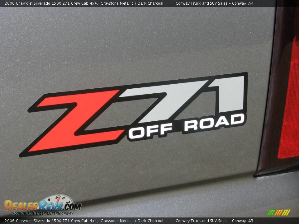 2006 Chevrolet Silverado 1500 Z71 Crew Cab 4x4 Graystone Metallic / Dark Charcoal Photo #8